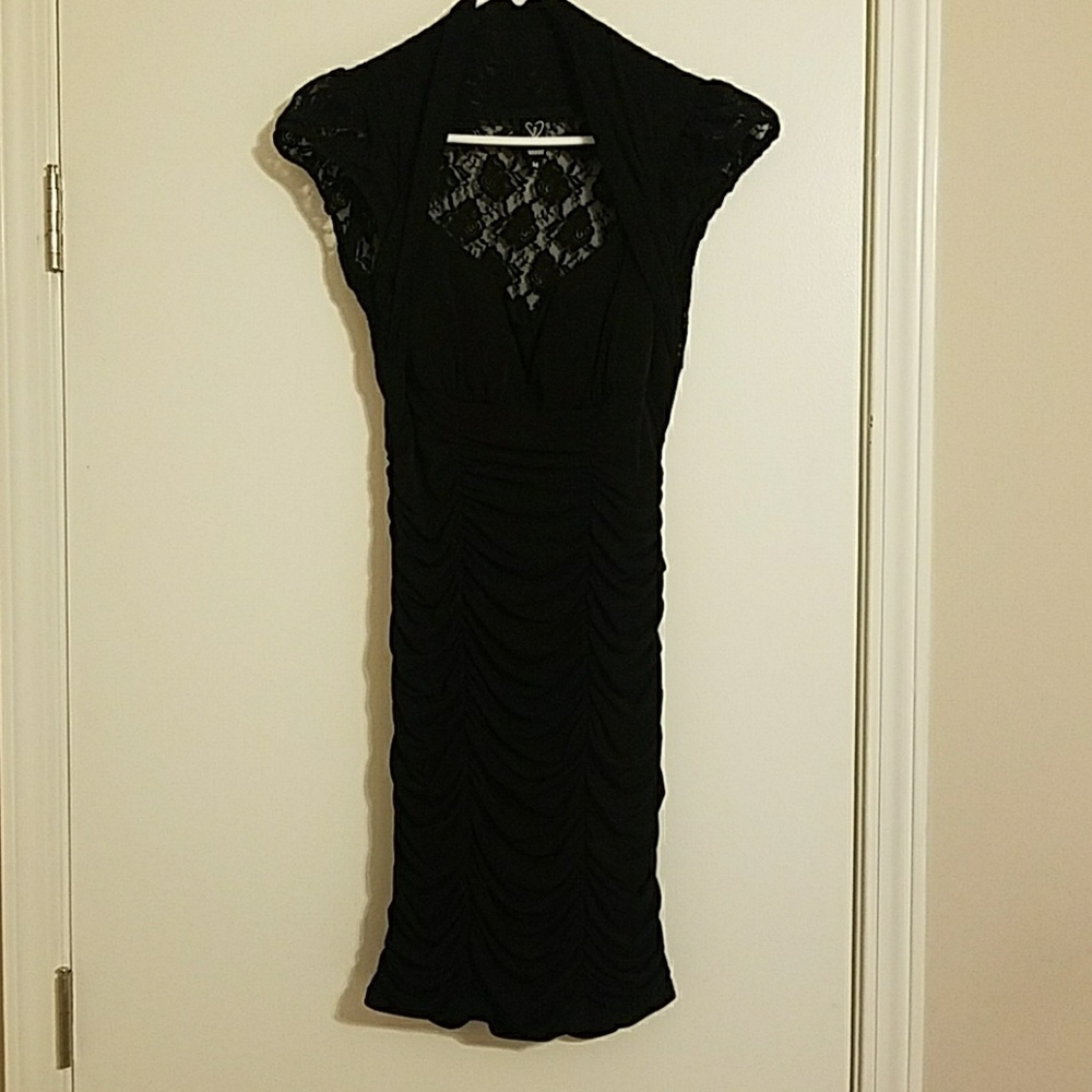 Black lacy dress